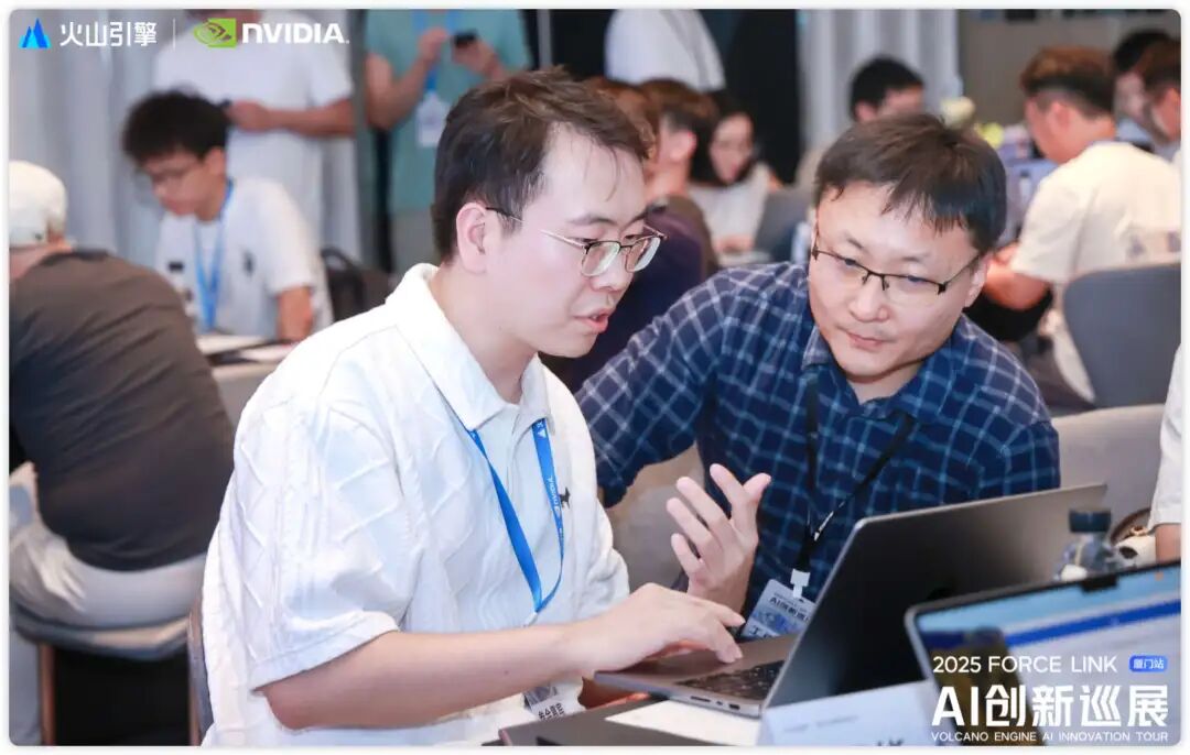 在现场也跟PP团队的小伙伴们反馈了,如果还没改,我要去大钟寺push了~